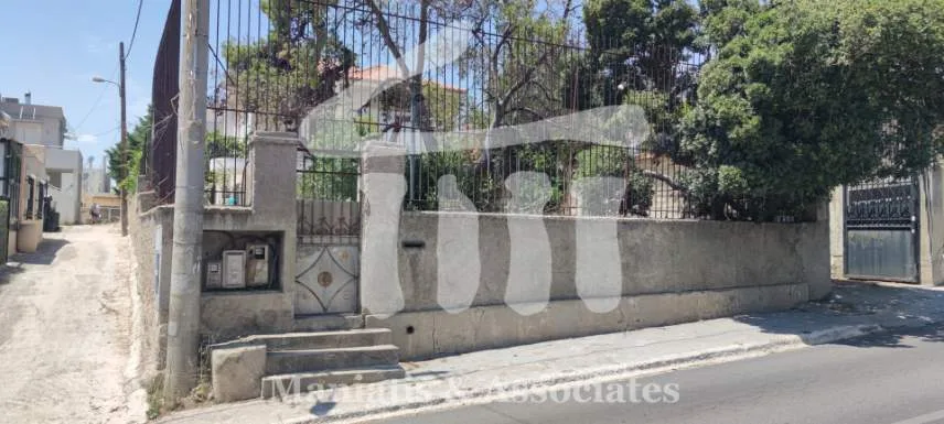 Οικόπεδο 560τ.μ.  - 3