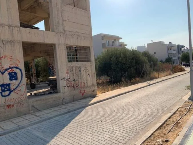 Plot 374m²  - 2