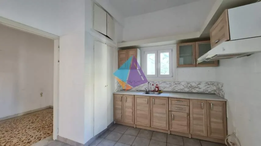 Standalone residential building 419m²  - 3