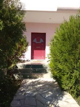 Μονοκατοικία 320τ.μ.  - 2