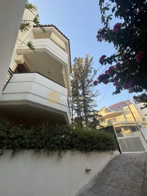 Μονοκατοικία 418τ.μ.  - 3