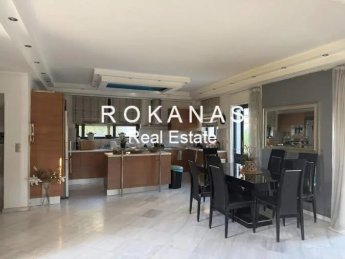 Detached house 300m²  - 5
