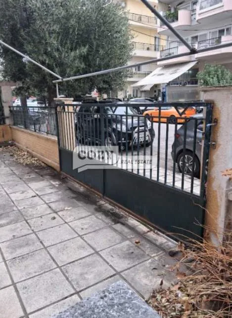 Κατάστημα 150τ.μ.  - 4