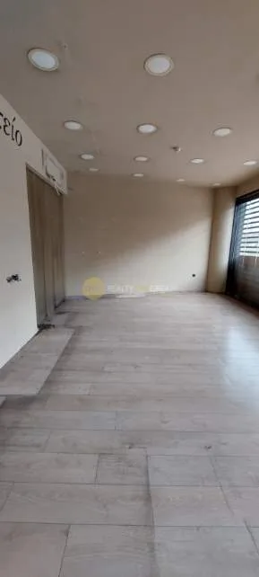 Shop 172m²  - 4