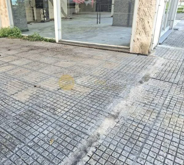 Shop 132m²  - 4
