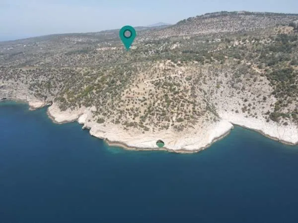 Αγροτεμάχιο 9672τ.μ.  - 2