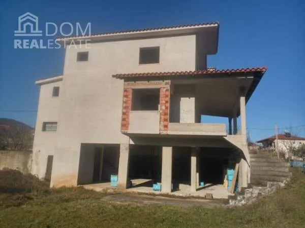 Detached house 312m²  - 2