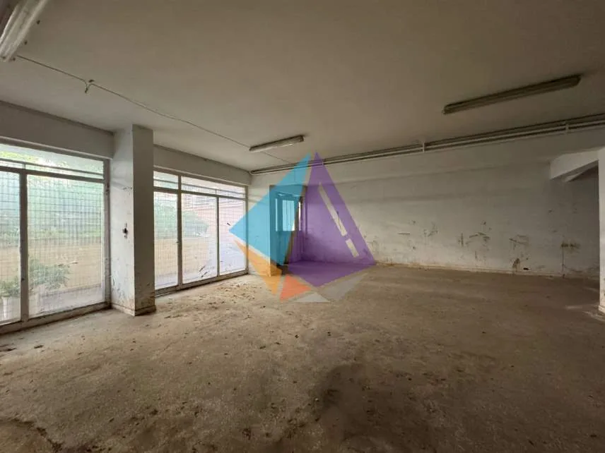 Warehouse 180m²  - 3