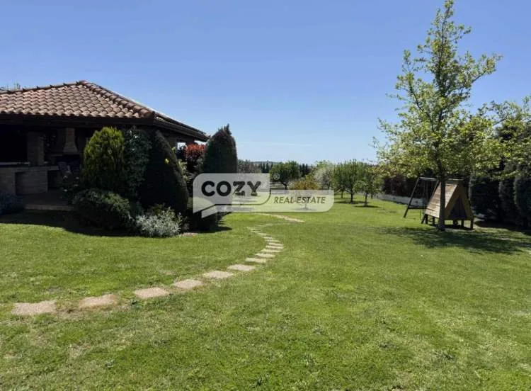 Detached house 310m²  - 4