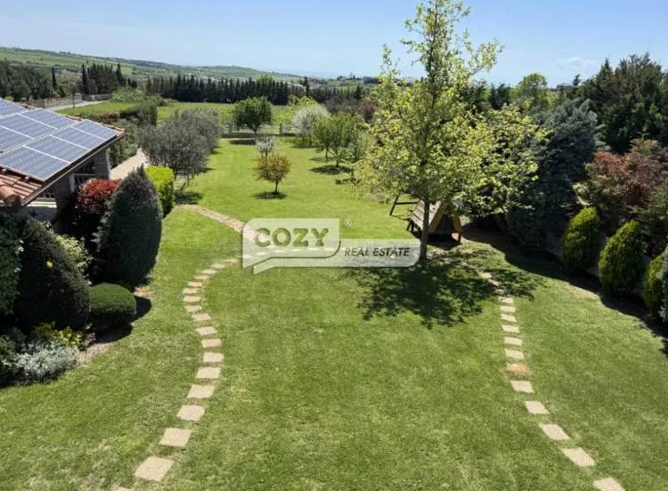 Detached house 310m²  - 5