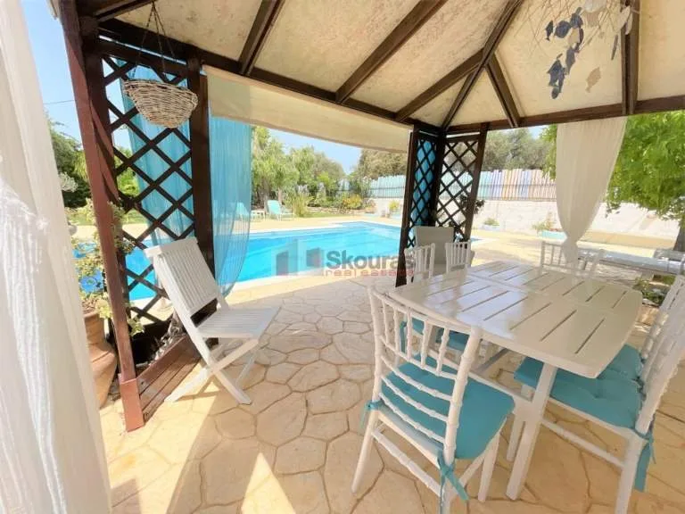 Detached house 335m²  - 5