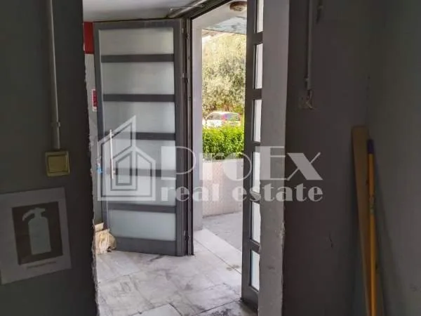 Αυτόνομο κτήριο γραφείων 441τ.μ.  - 3
