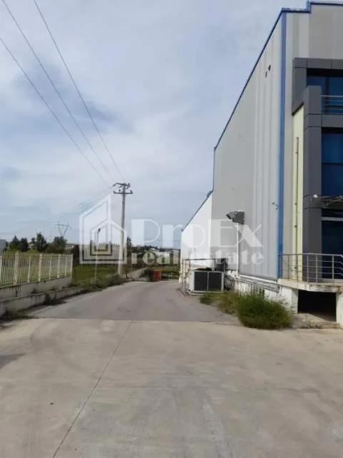 Small Industry / Industrial spaces 2996m²  - 2