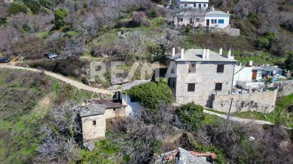 Μονοκατοικία 56τ.μ.  - 3
