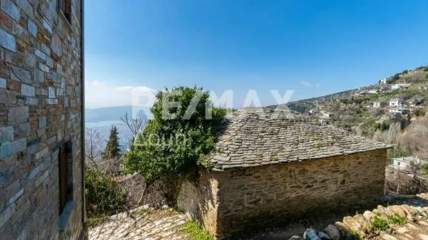 Μονοκατοικία 56τ.μ.  - 5
