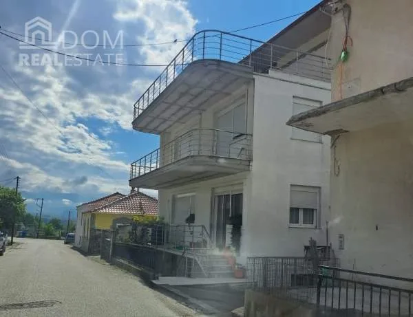 Αυτόνομο κτήριο κατοικιών 293τ.μ.  - 3