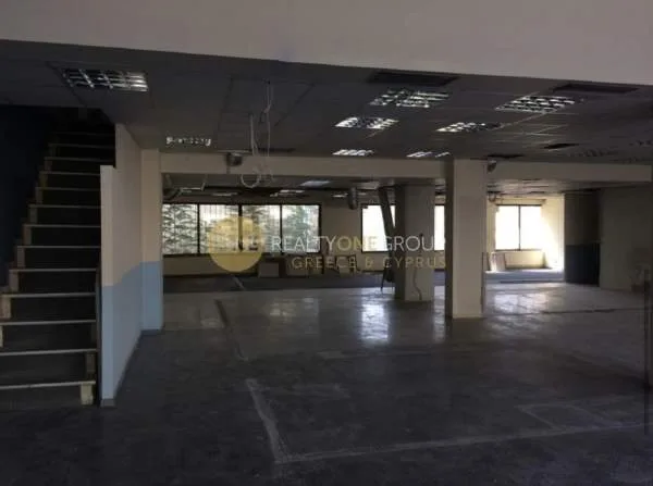 Αυτόνομο κτήριο γραφείων 800τ.μ.  - 4