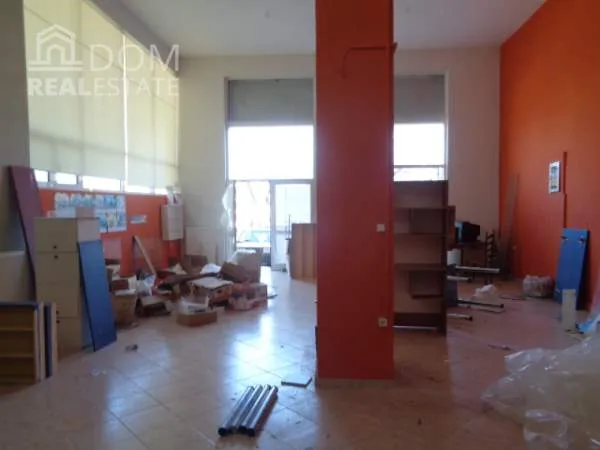 Shop 97m²  - 3