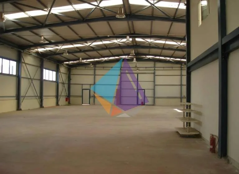 Small Industry / Industrial spaces 2000m²  - 3