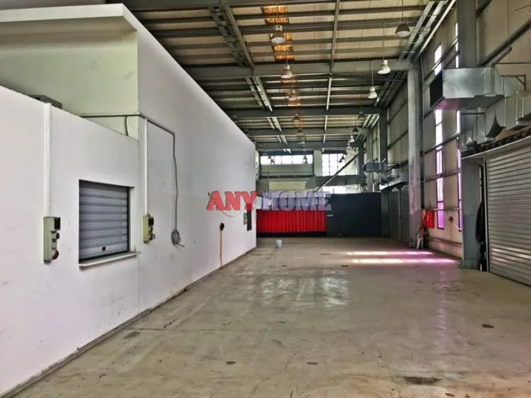 Standalone office building 3200m²  - 5