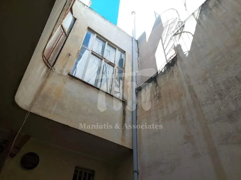 Αυτόνομο κτήριο κατοικιών 292τ.μ.  - 4
