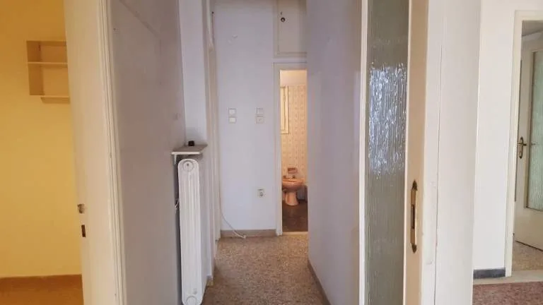 Standalone residential building 330m²  - 4