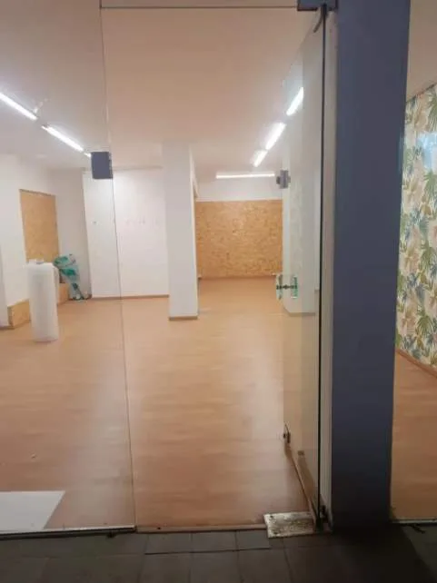 Shop 62m²  - 3