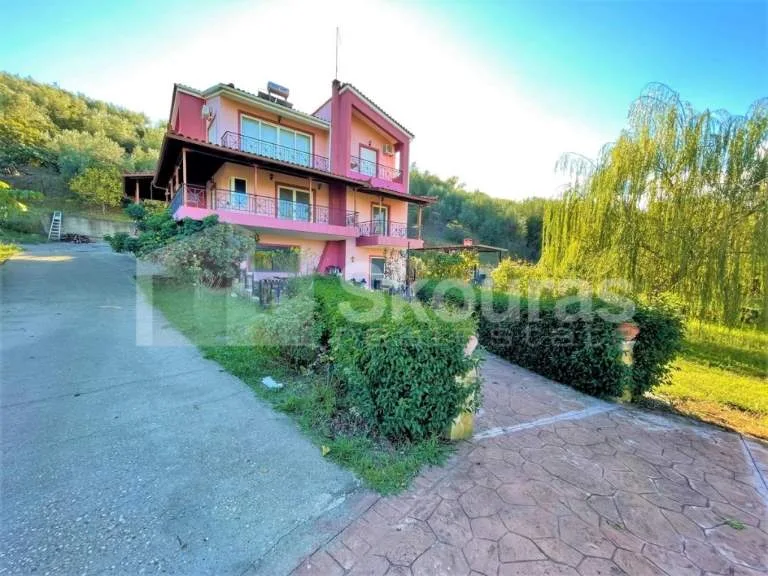 Detached house 280m²  - 5