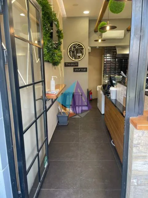 Business 50m²  - 3
