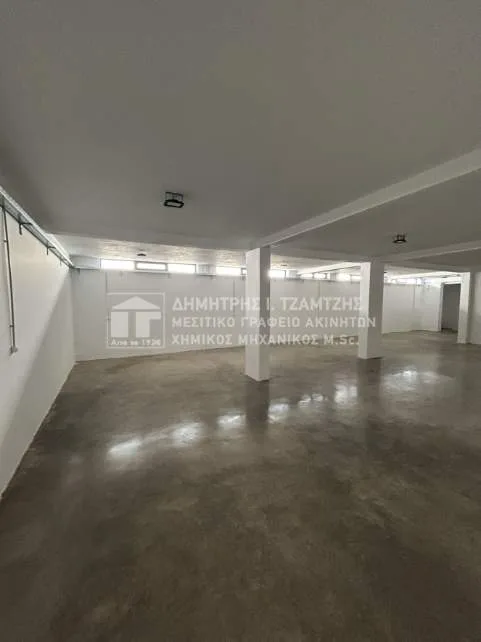 Γραφείο 220τ.μ.  - 2