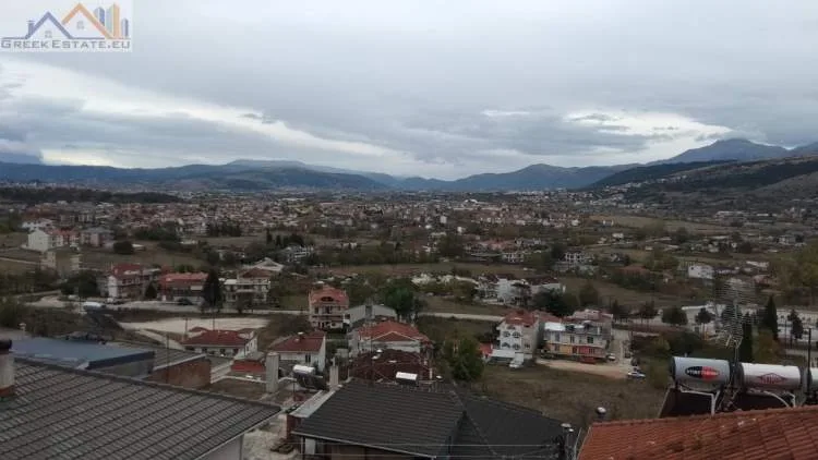 Αυτόνομο κτήριο κατοικιών 396τ.μ.  - 2