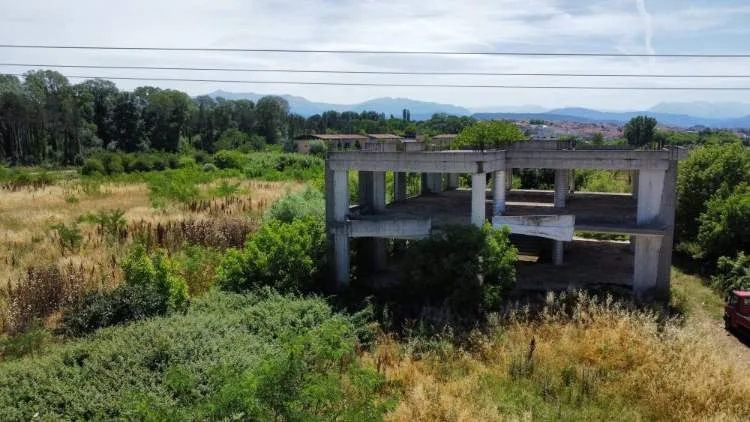 Αυτόνομο κτήριο γραφείων 890τ.μ.  - 3