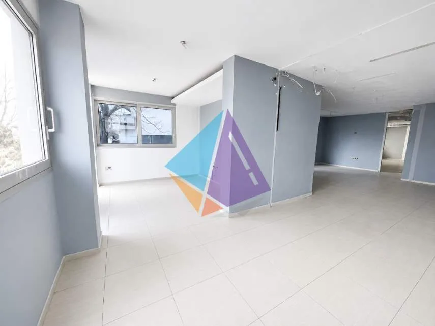 Office 307m²  - 2