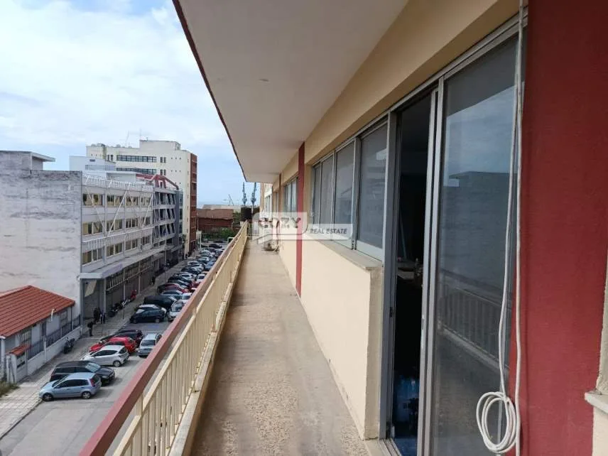 Γραφείο 362τ.μ.  - 3