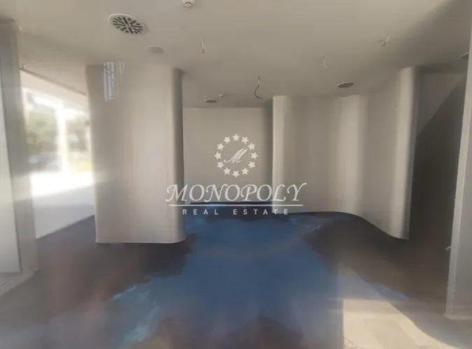 Shop 126m²  - 4