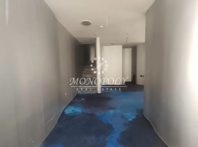 Shop 126m²  - 5