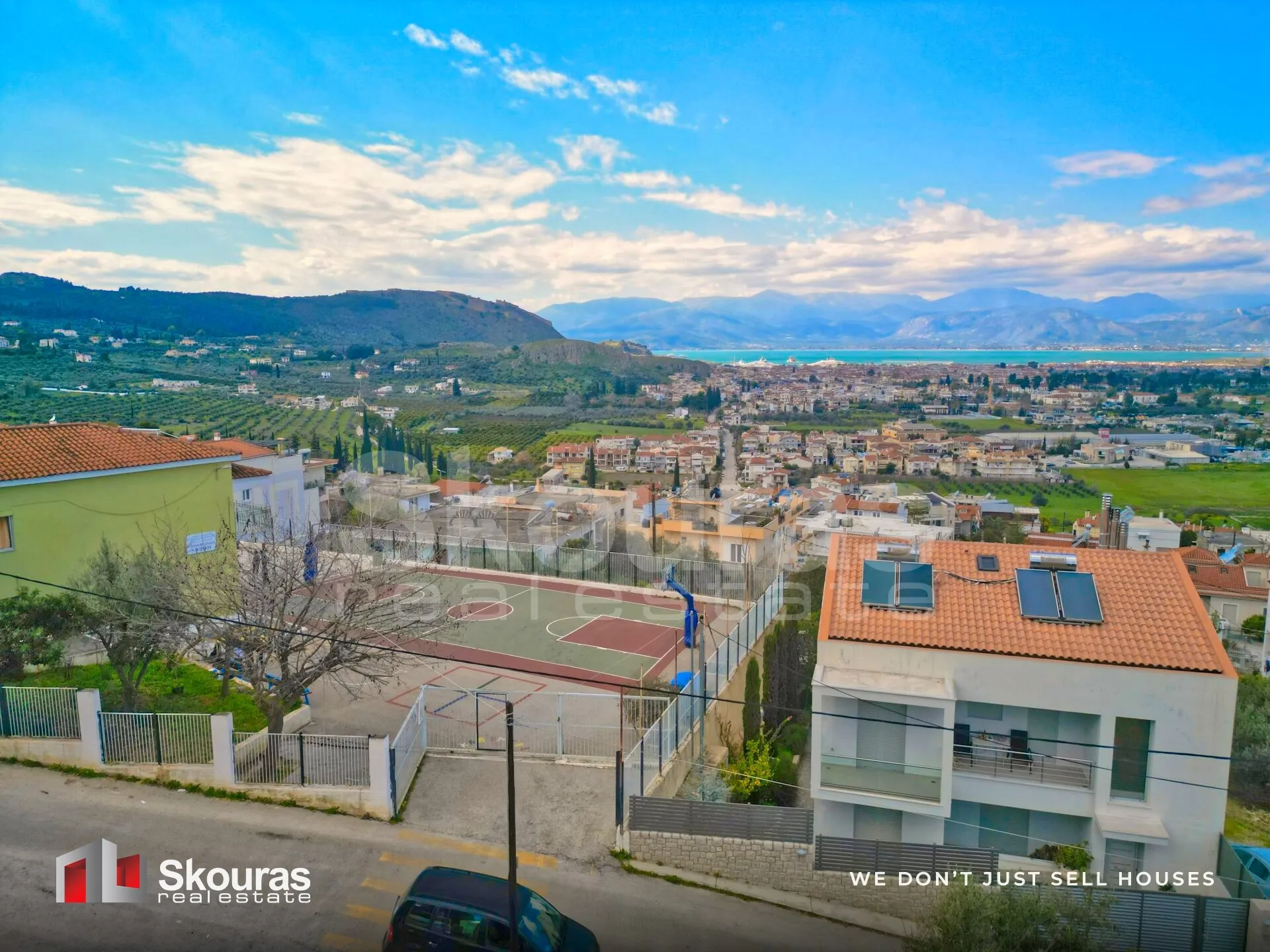 Plot 316m²  - 3