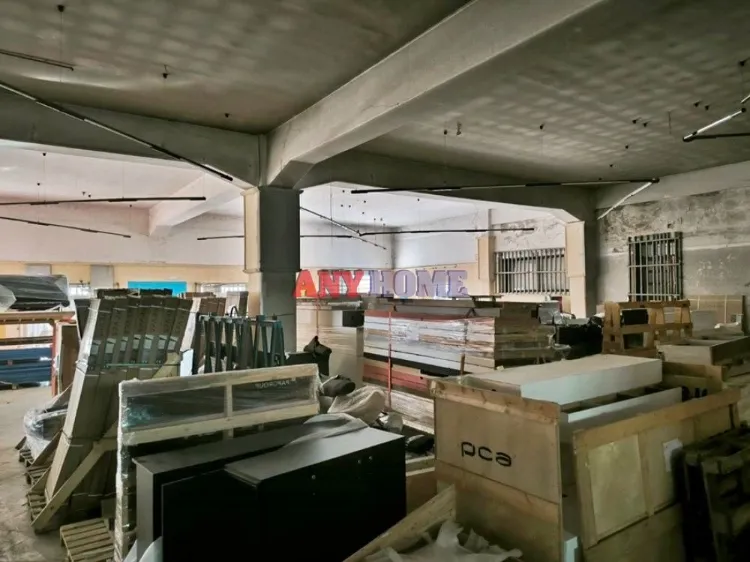 Small Industry / Industrial spaces 1650m²  - 5