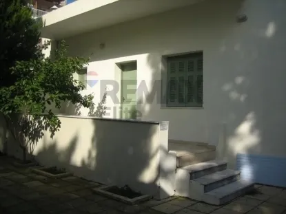 Αυτόνομο κτήριο κατοικιών 230τ.μ.  - 3