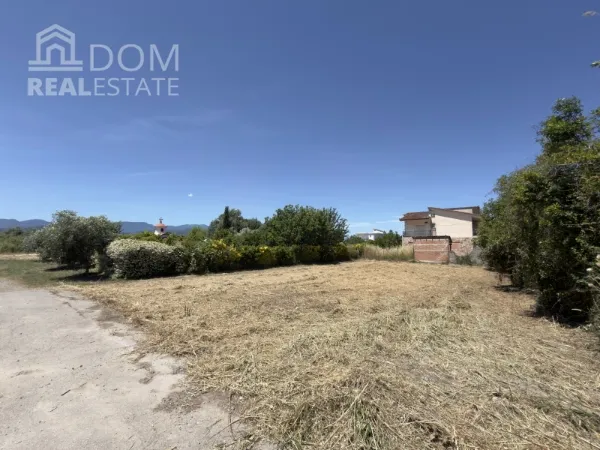 Plot 541m²  - 3