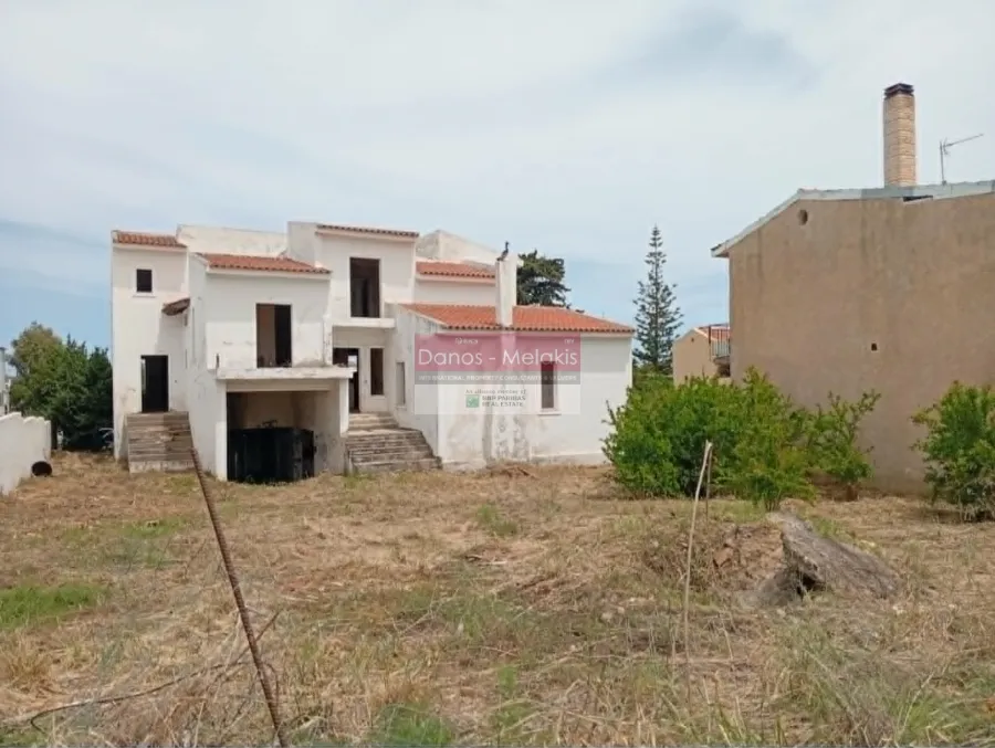 Αυτόνομο κτήριο κατοικιών 282τ.μ.  - 2