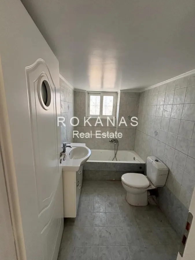 Other .. 96m²  - 4