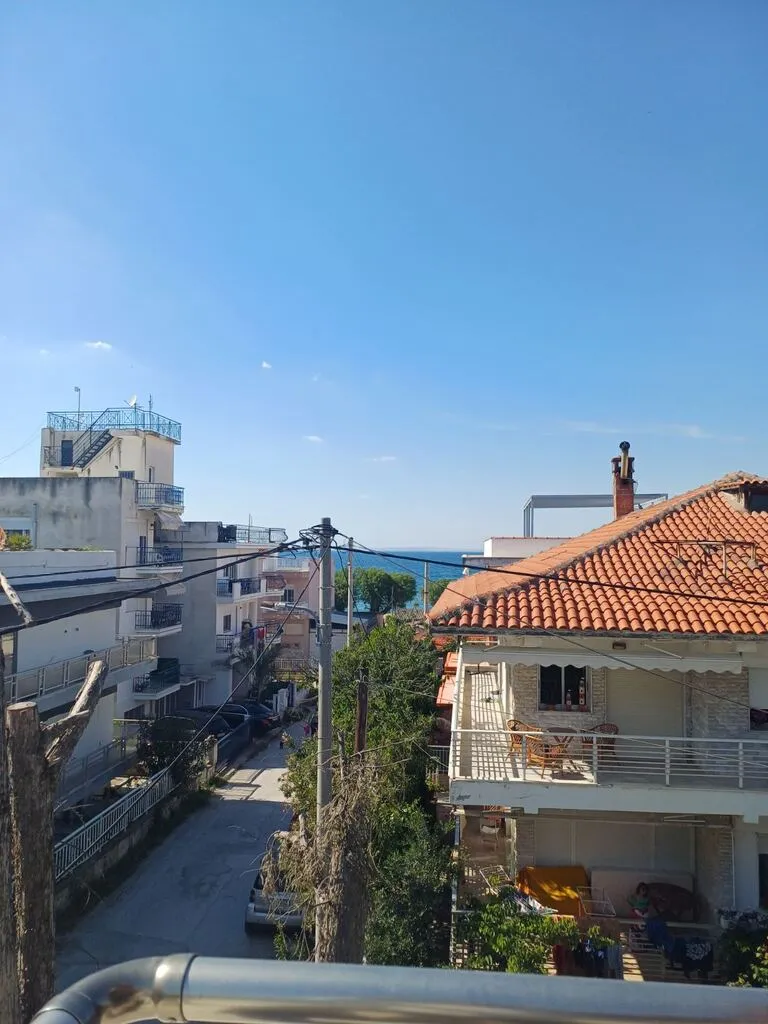 Αυτόνομο κτήριο κατοικιών 310τ.μ.  - 3