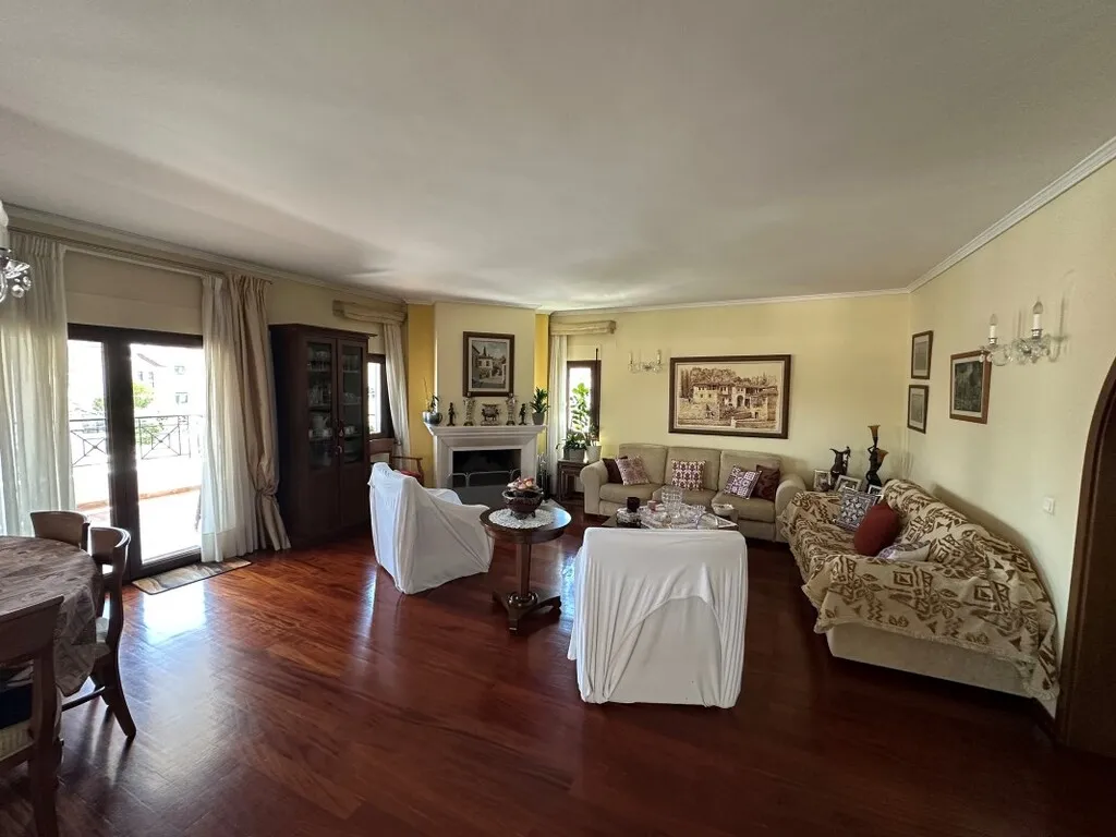 Apartment 200m²  - 3