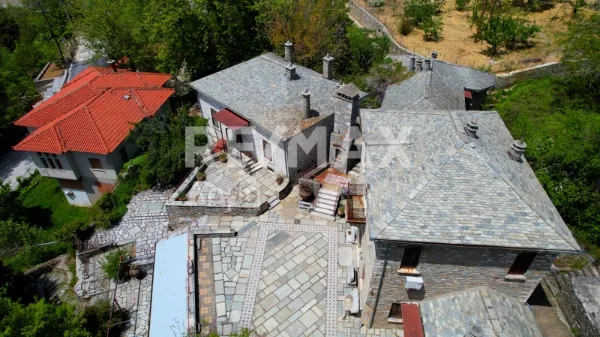 Αυτόνομο κτήριο κατοικιών 1028τ.μ.  - 3