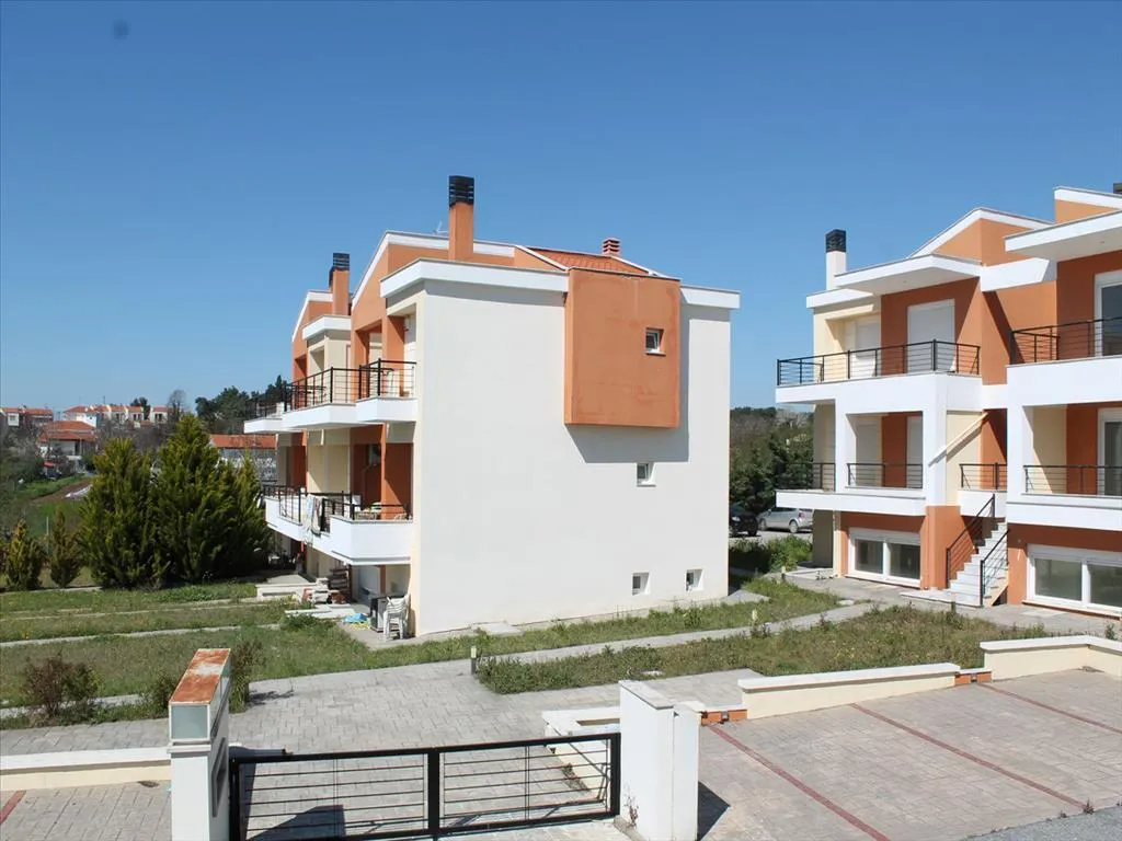 Μεζονέτα 185τ.μ.  - 3