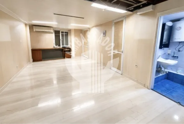 Shop 65m²  - 5