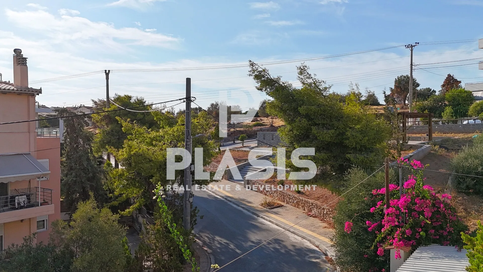 Plot 351m²  - 2
