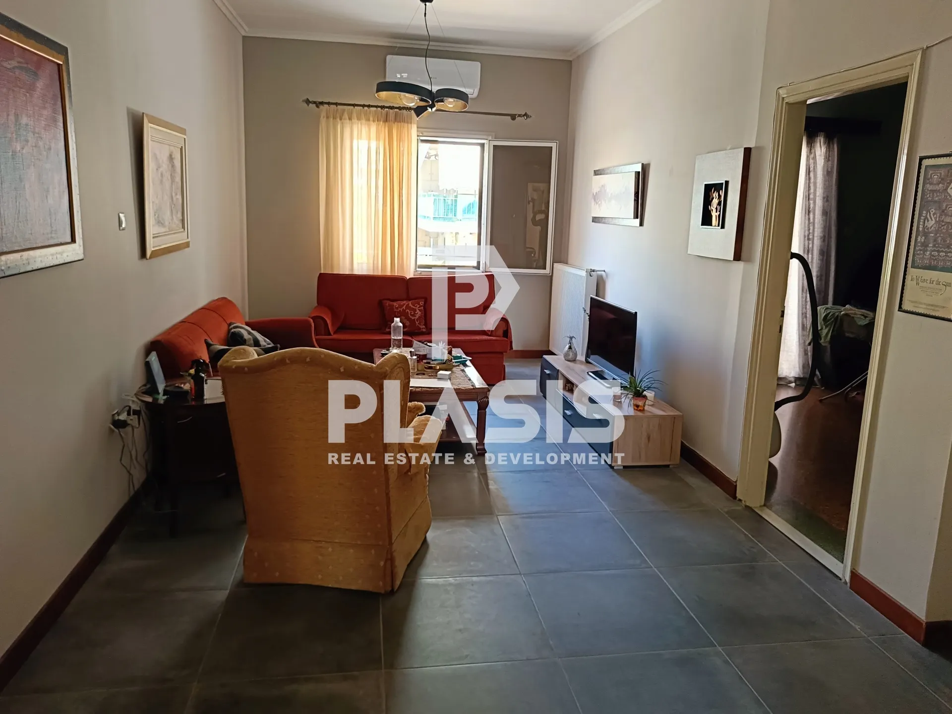 Αυτόνομο κτήριο κατοικιών 230τ.μ.  - 5