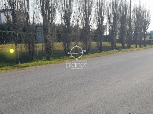 Land Parcel 2200m²  - 4